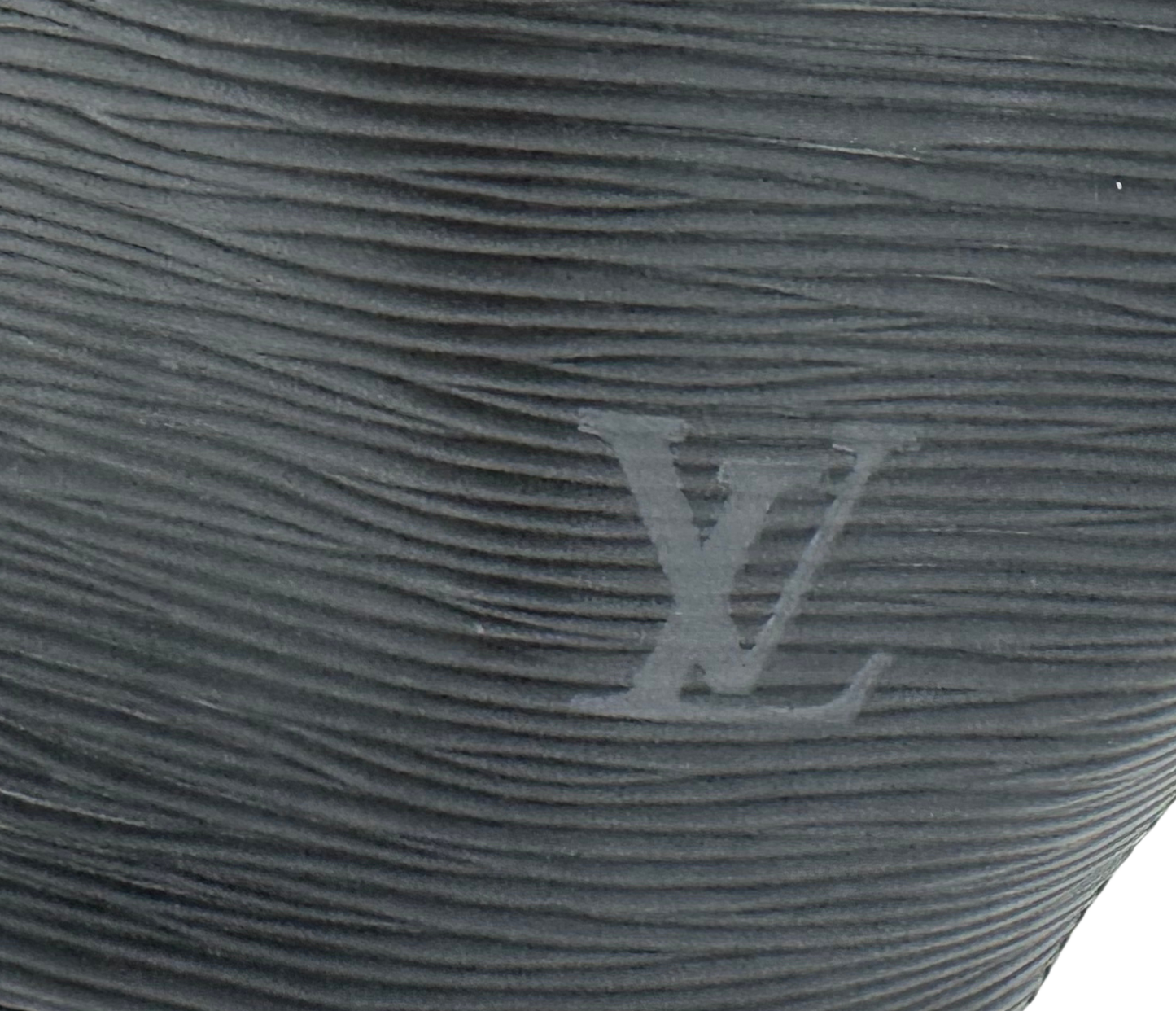 Louis Vuitton – Noctambule Épi Noir