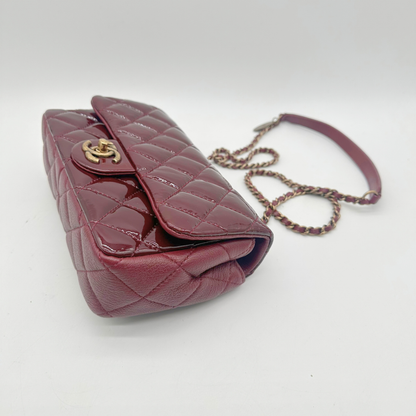 Chanel – Matelassé Cuir Verni Bordeaux