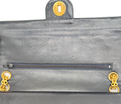 Chanel – Timeless Classique Double Flap