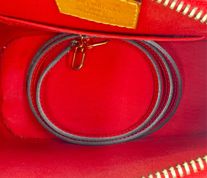 Louis Vuitton – Alma BB Vernis Rouge