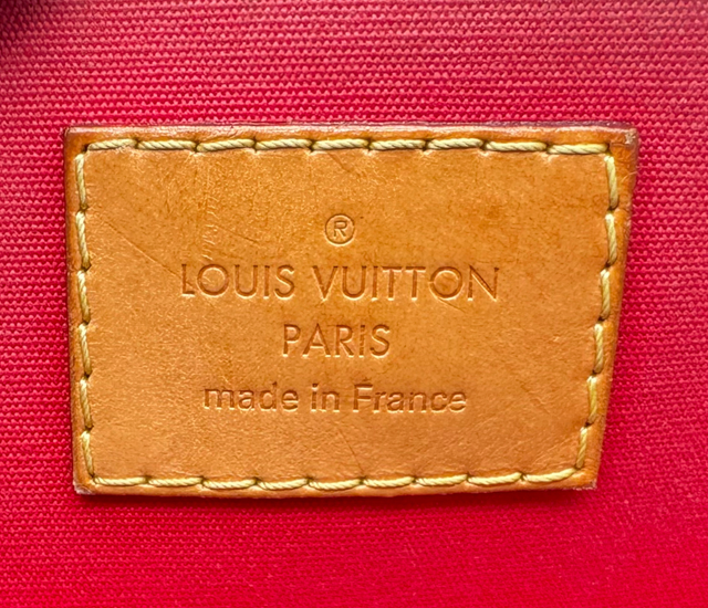 Louis Vuitton – Alma BB Vernis Rouge