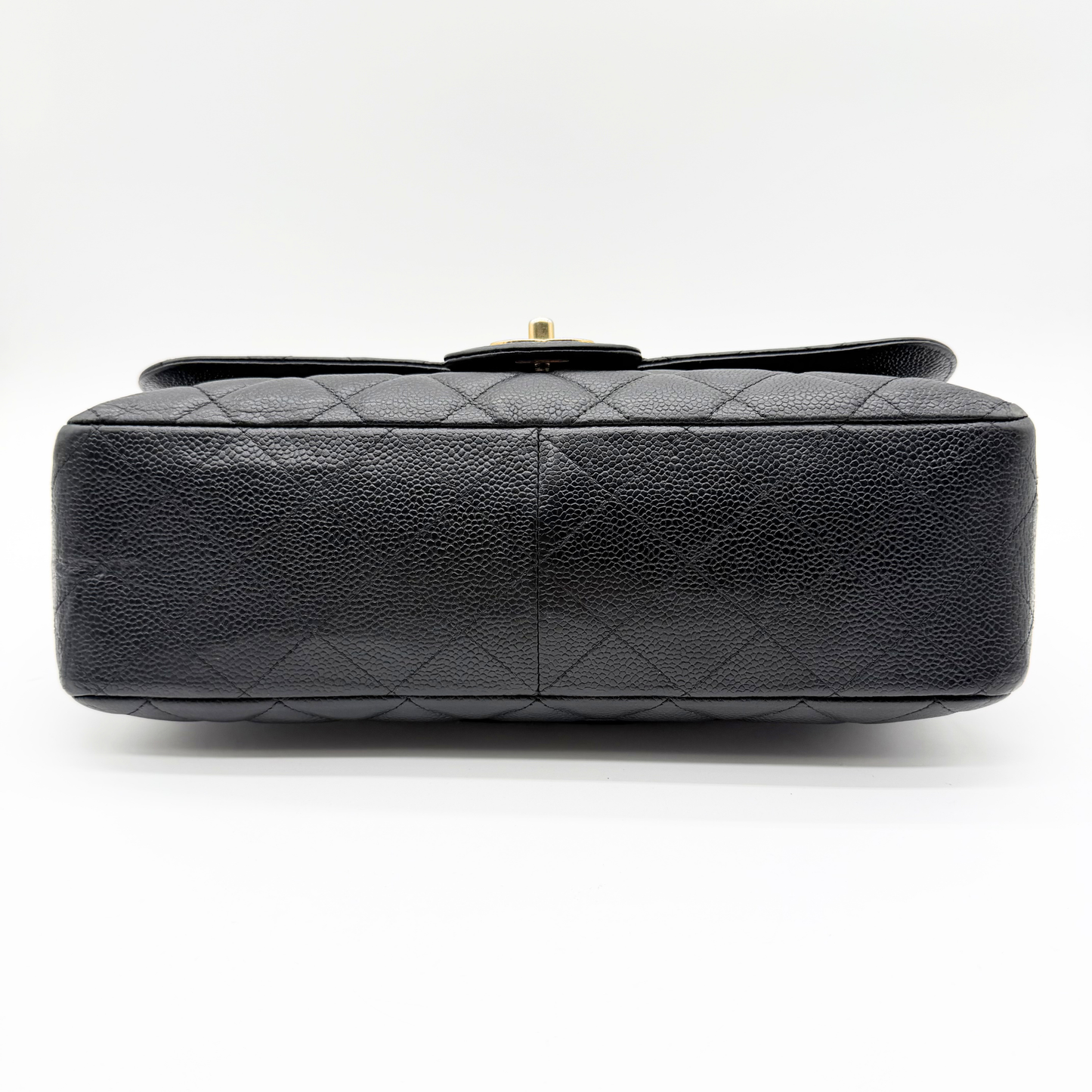 Chanel – Timeless Jumbo Simple Flap 30 cm Cuir Caviar Noir Doré