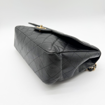 Chanel – Timeless Jumbo Simple Flap 30 cm Cuir Caviar Noir Doré