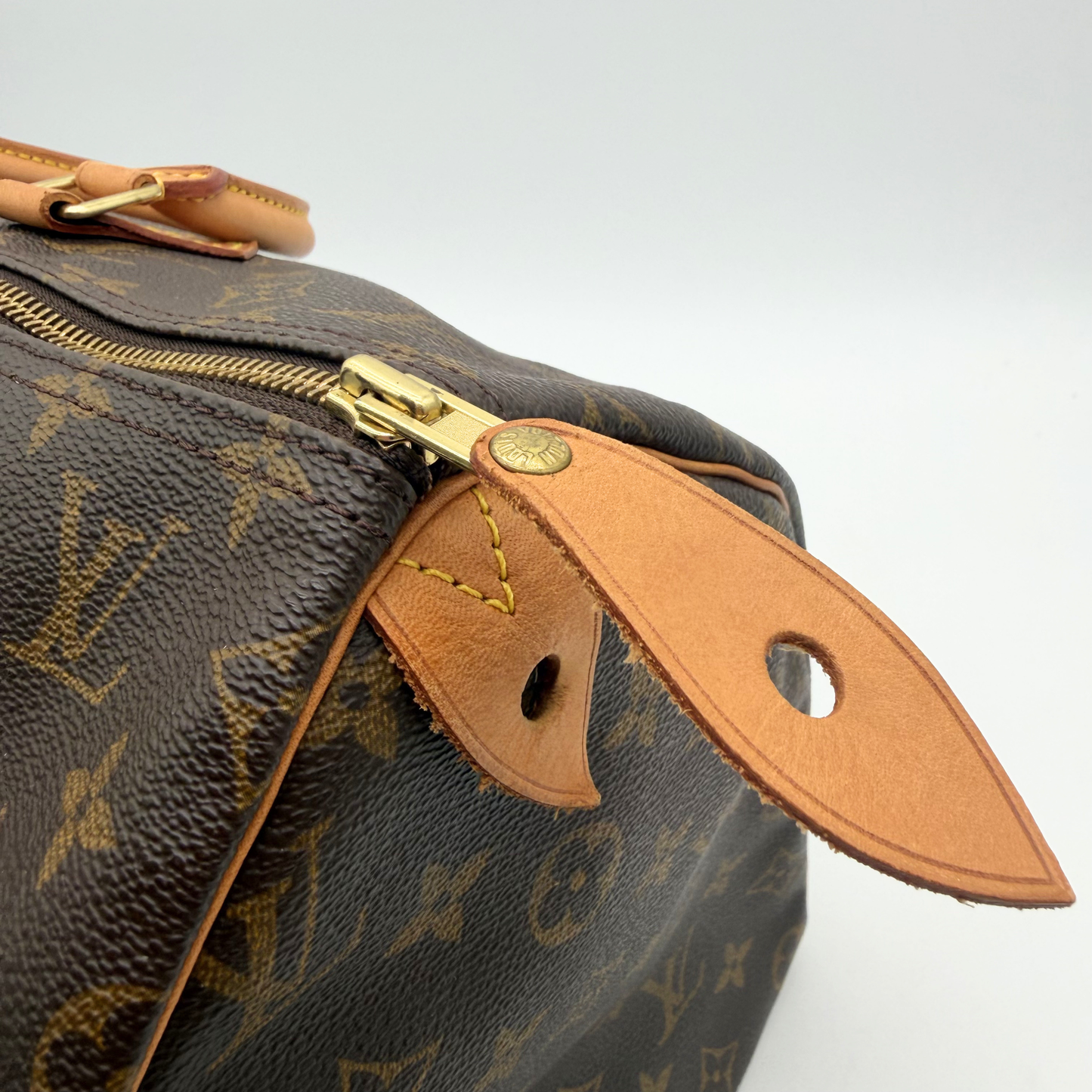 Louis Vuitton – Speedy 40 Monogram