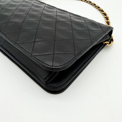 Chanel – Mademoiselle 23 cm Cuir Matelassé Noir