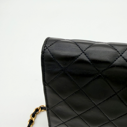 Chanel – Mademoiselle 23 cm Cuir Matelassé Noir