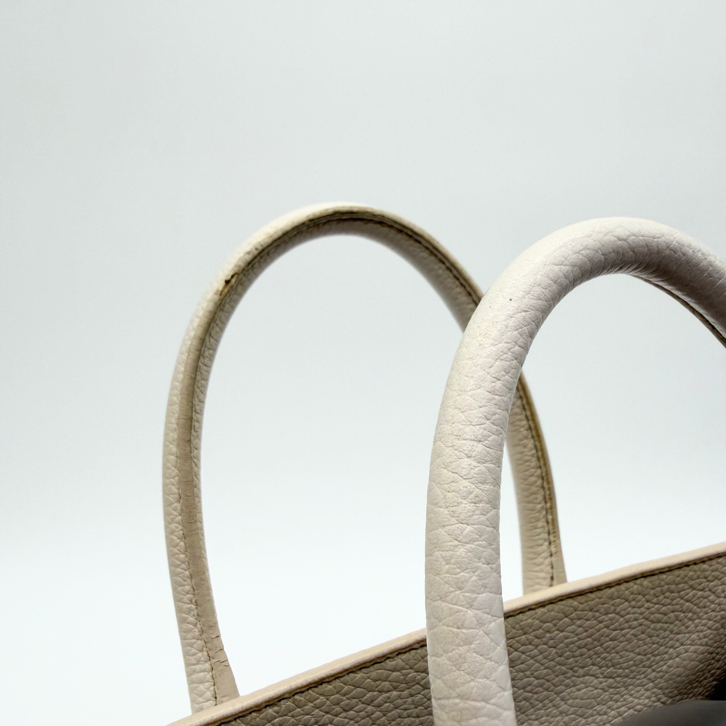 Saint Laurent – Sac de Jour Baby Blanc Cassé