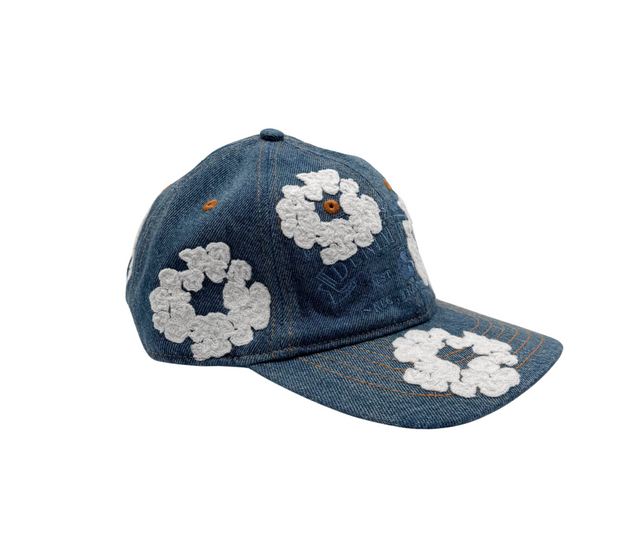 Casquette Denim Brodée – Fleurs Blanches