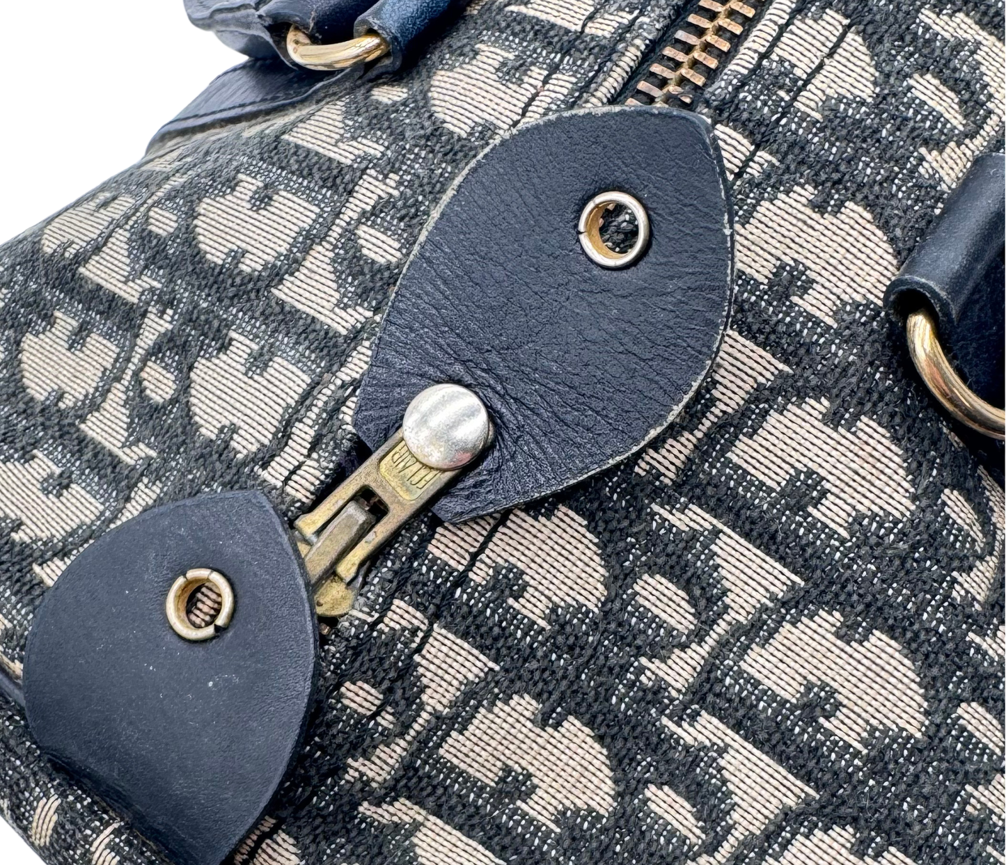 Dior – Sac Boston