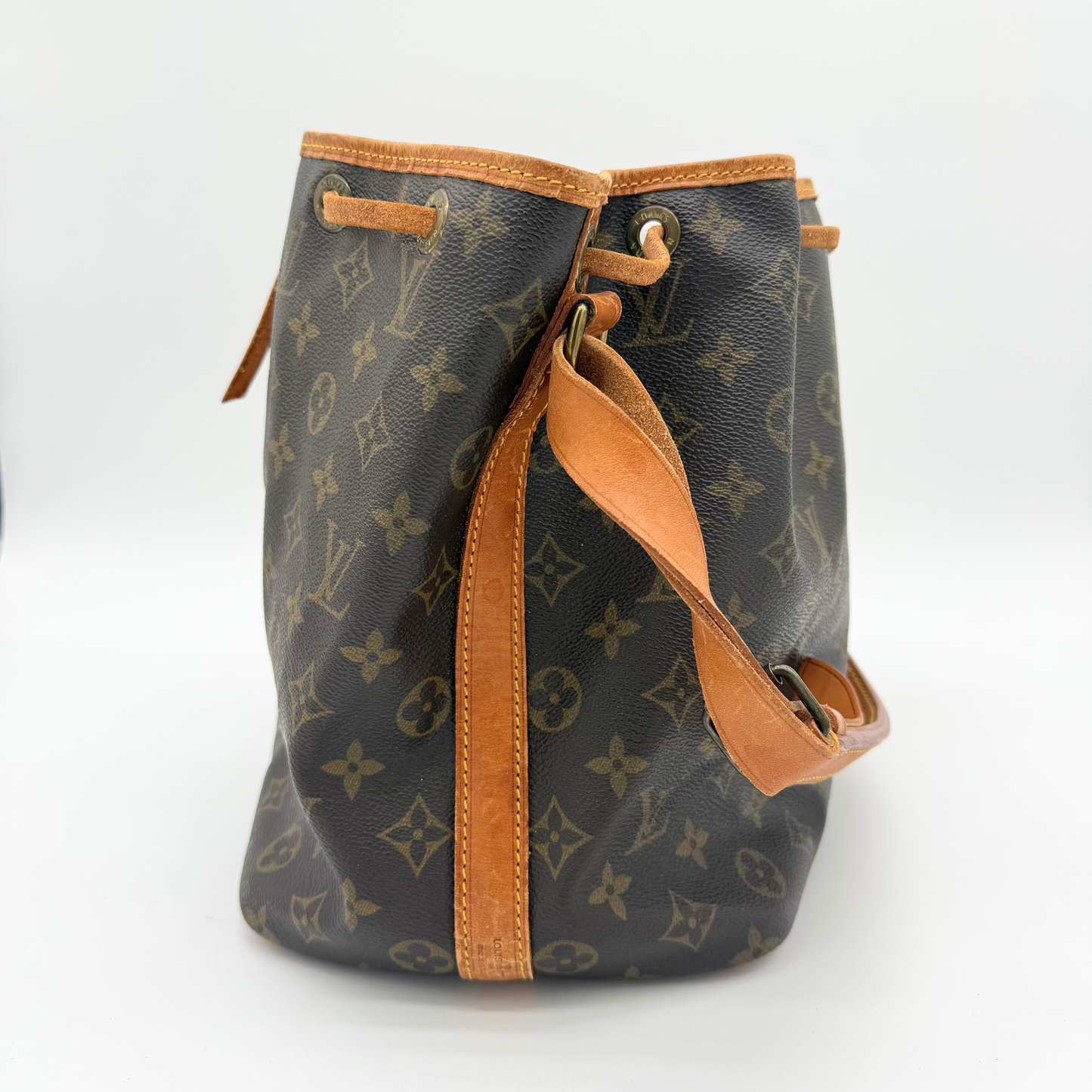 Louis Vuitton – Petit Noé Monogram