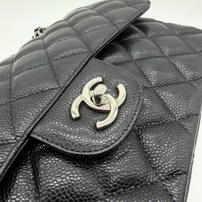 Chanel – Timeless Jumbo Double Flap 30 cm Cuir Caviar Noir
