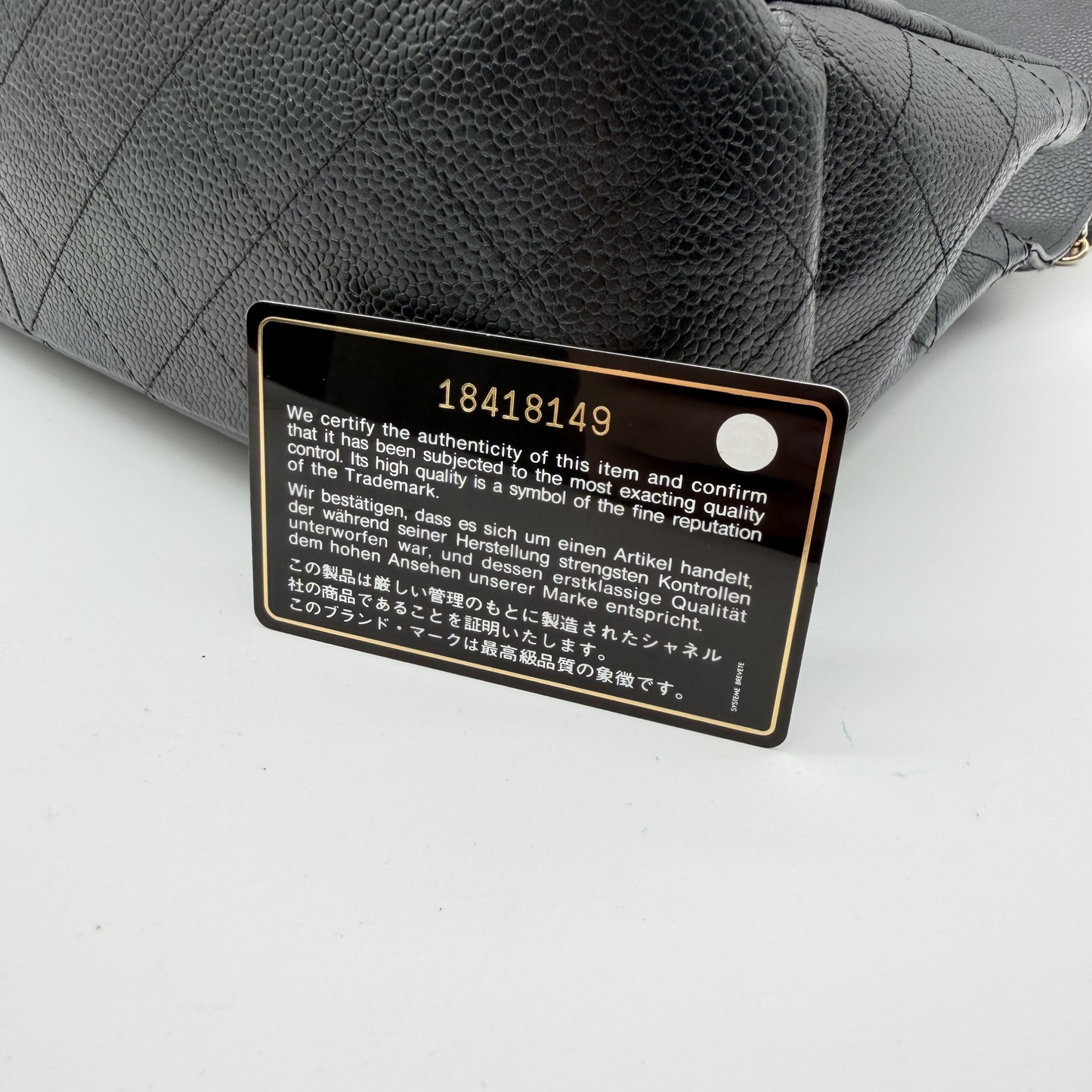Chanel – Timeless Jumbo Simple Flap 30 cm Cuir Caviar Noir Doré