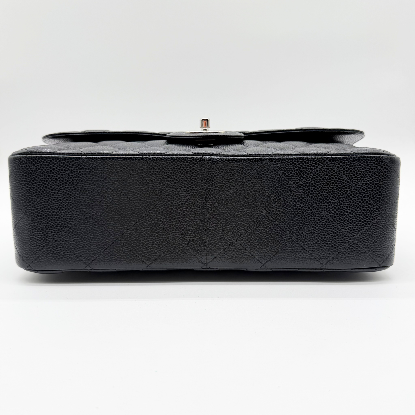 Chanel – Timeless Jumbo Double Flap 30 cm Cuir Caviar Noir
