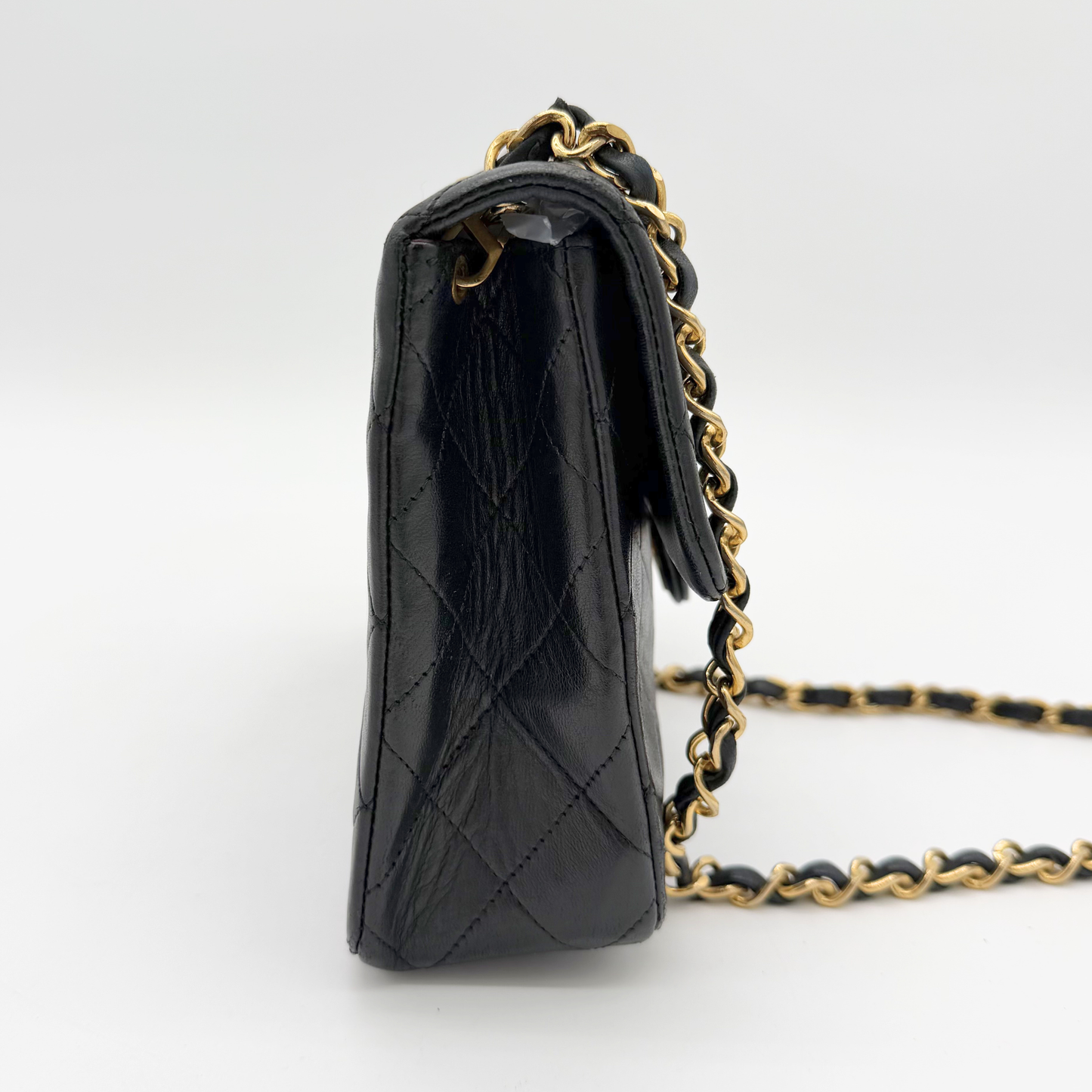 Chanel – Timeless Mini Square Classic Flap Cuir Noir Vintage