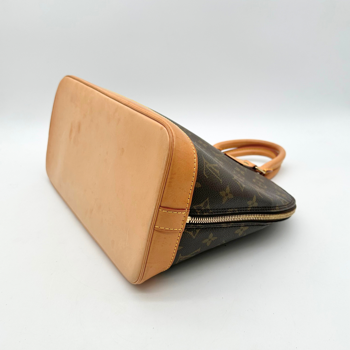 Louis Vuitton – Alma Monogram