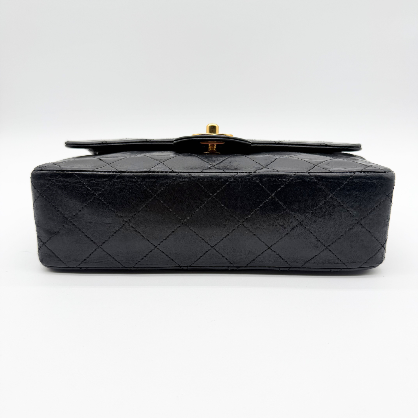 Chanel – Timeless Double Flap 23 cm Cuir Matelassé Noir