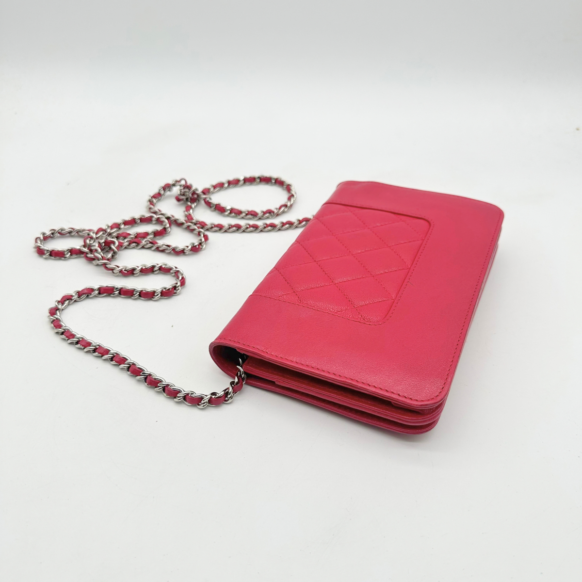 Chanel – Wallet on Chain Cuir Framboise