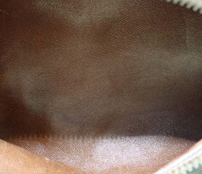 Louis Vuitton – Papillon 26 Monogram