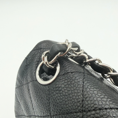 Chanel – Mini Timeless Matelassé 20 cm Cuir Caviar Noir