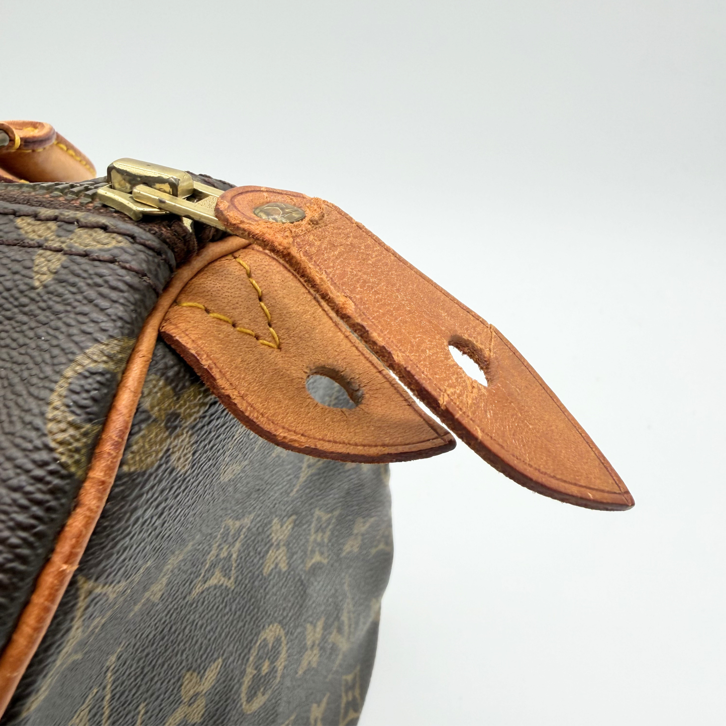 Louis Vuitton -  Speedy 30 Monogram