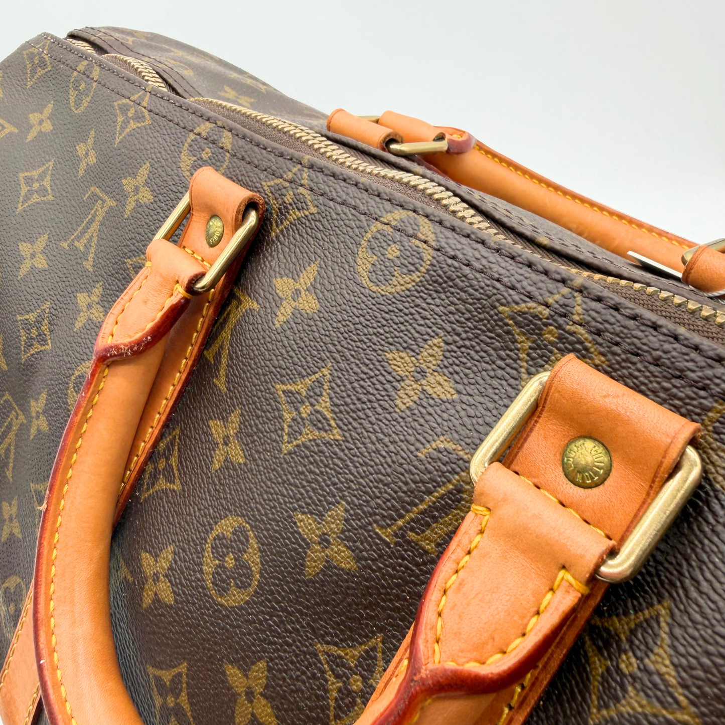 Louis Vuitton – Keepall 45 Monogram