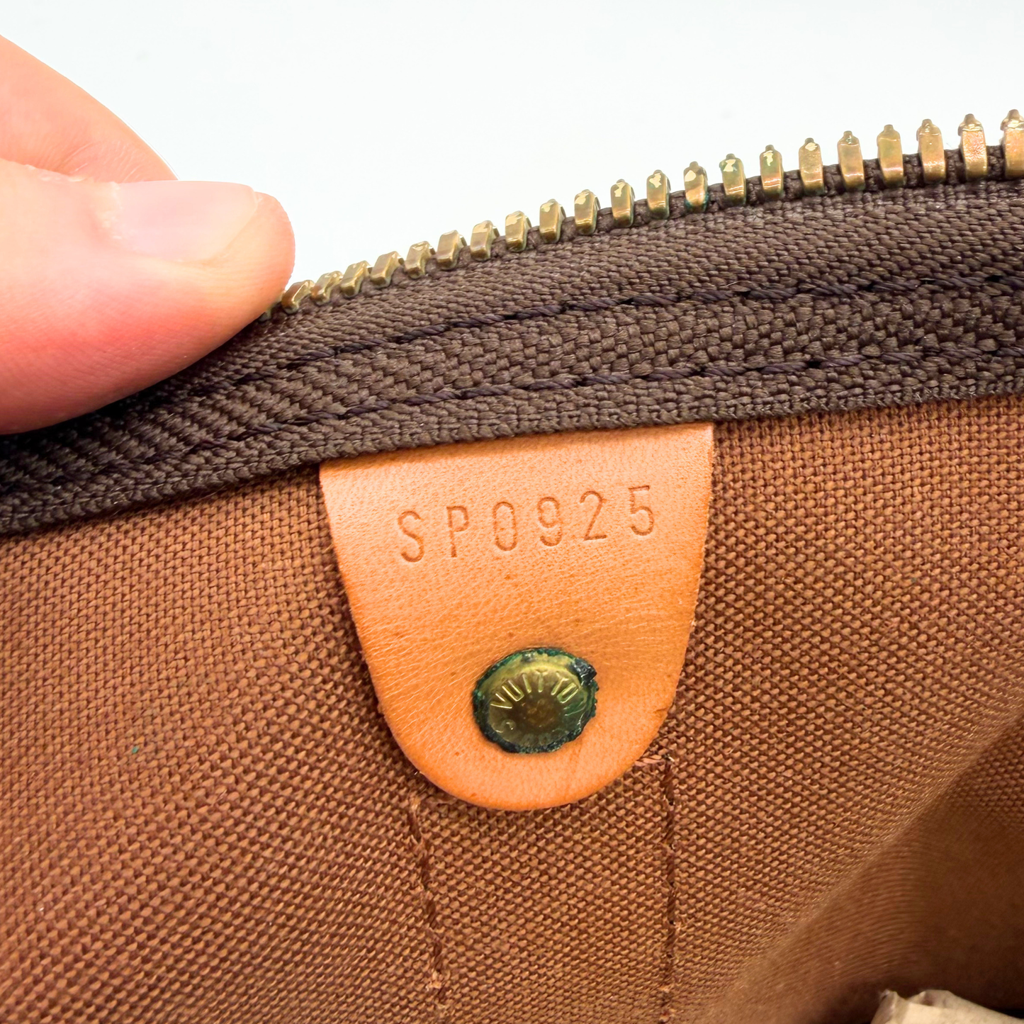 Louis Vuitton – Keepall 45 Monogram