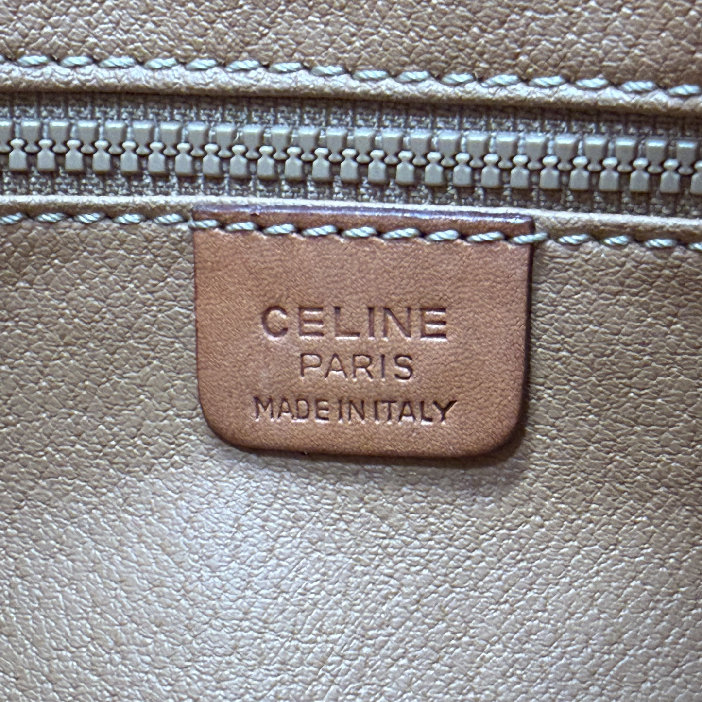 Céline – Seau Macadam