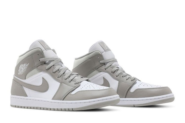Air Jordan 1 Mid Linen