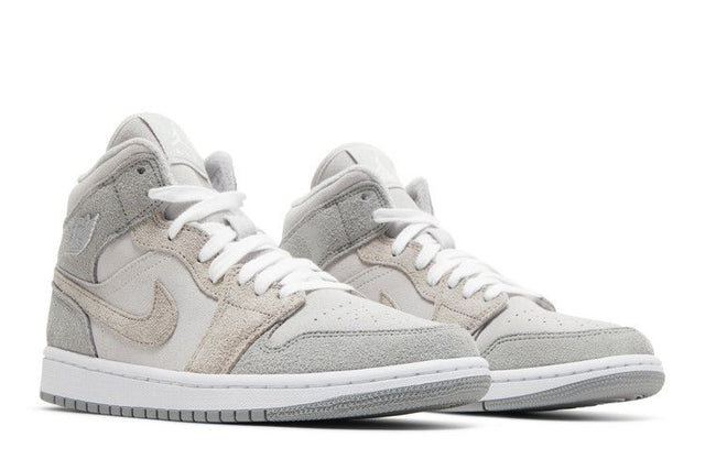 Air Jordan 1 Mid SE Particle Grey