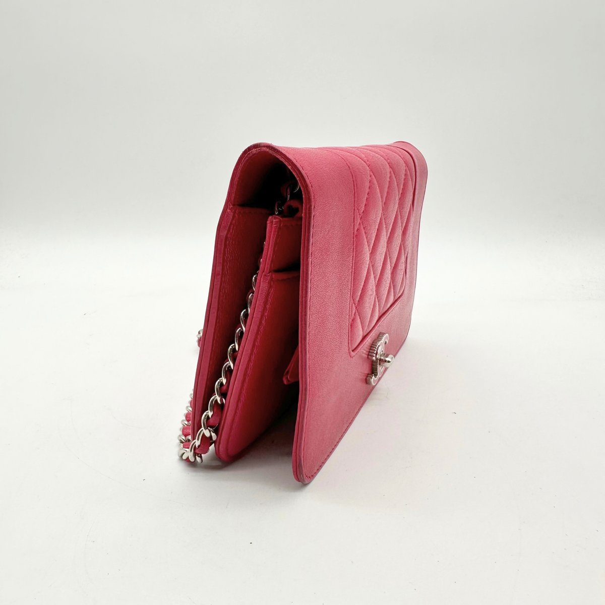 Chanel – Wallet on Chain Cuir Framboise