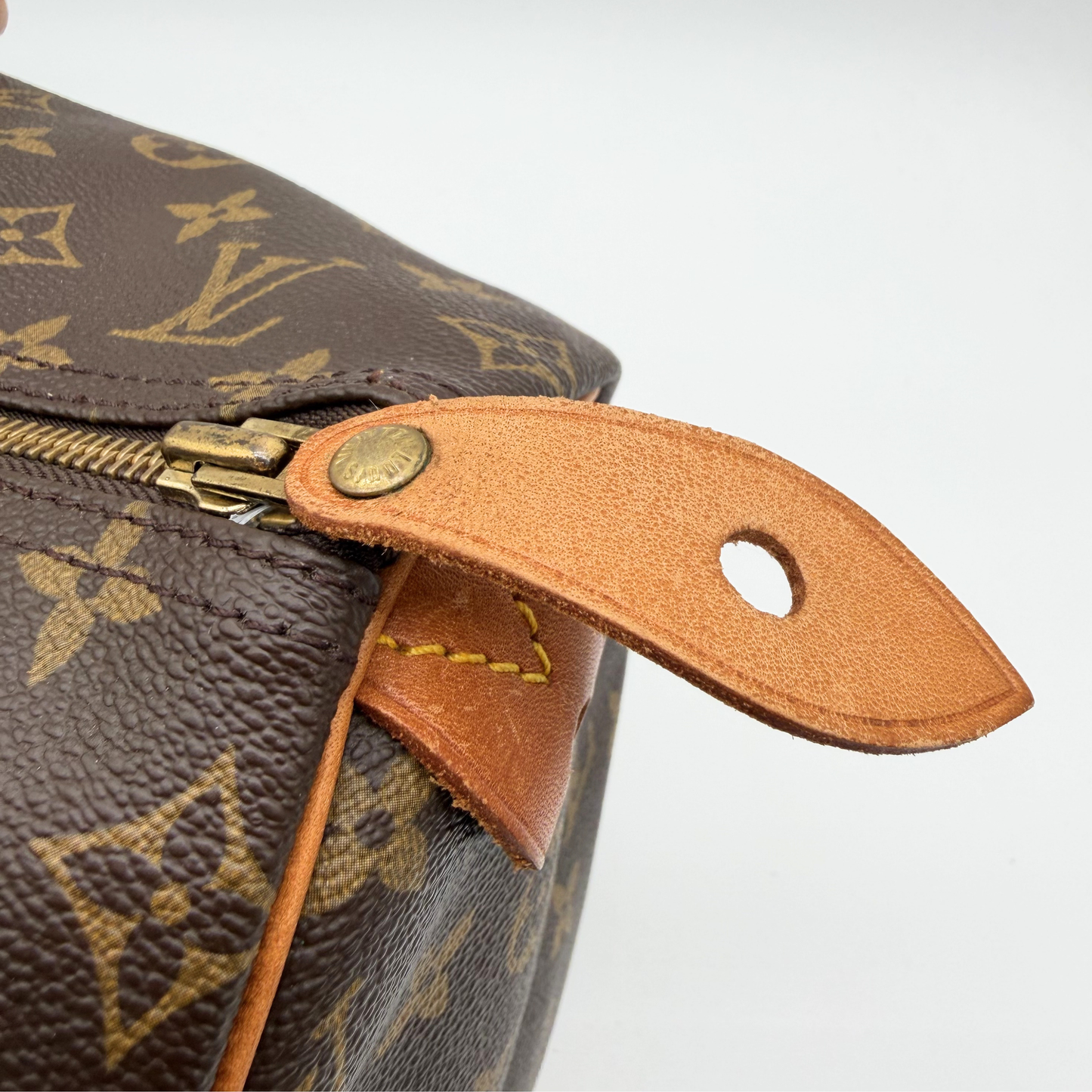 Louis Vuitton – Speedy 40 Monogram