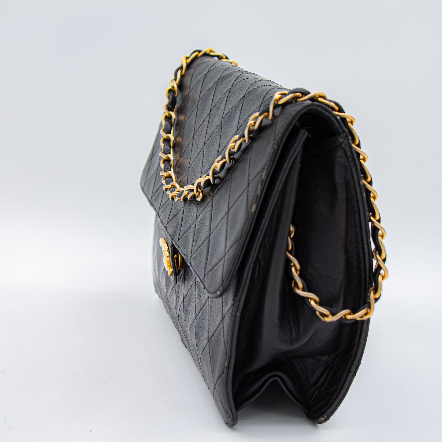 Chanel – Timeless Vintage Cuir Noir Matelassé