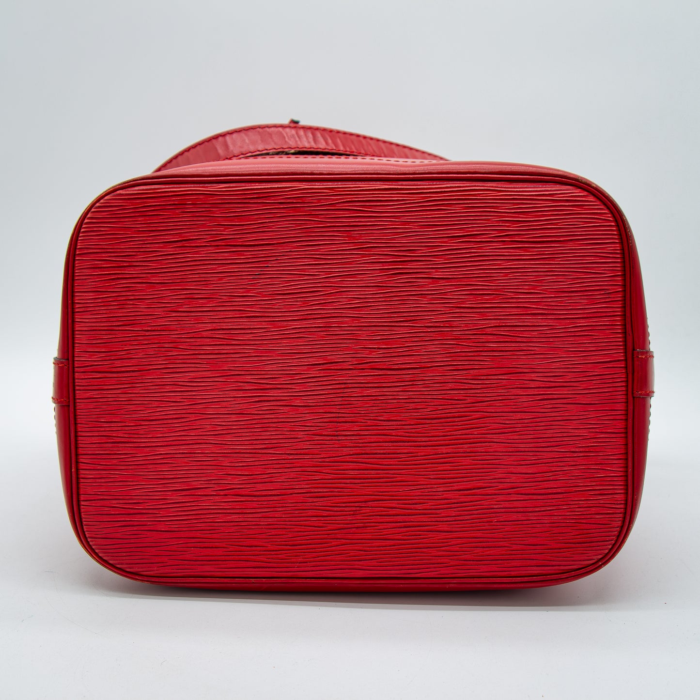 Louis Vuitton – Noé Épi Rouge