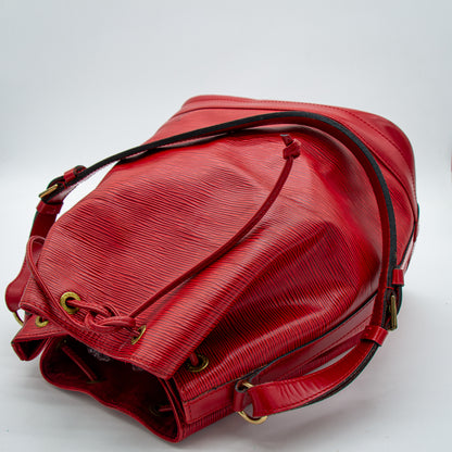 Louis Vuitton – Noé Épi Rouge