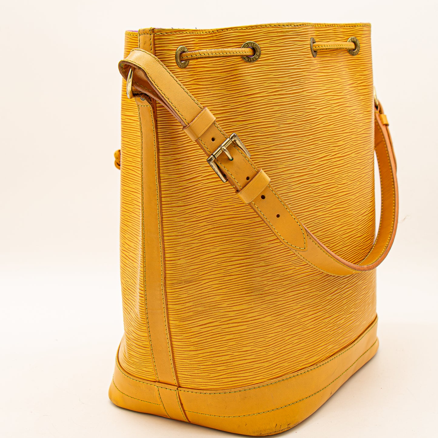 Louis Vuitton – Noé Épi Jaune