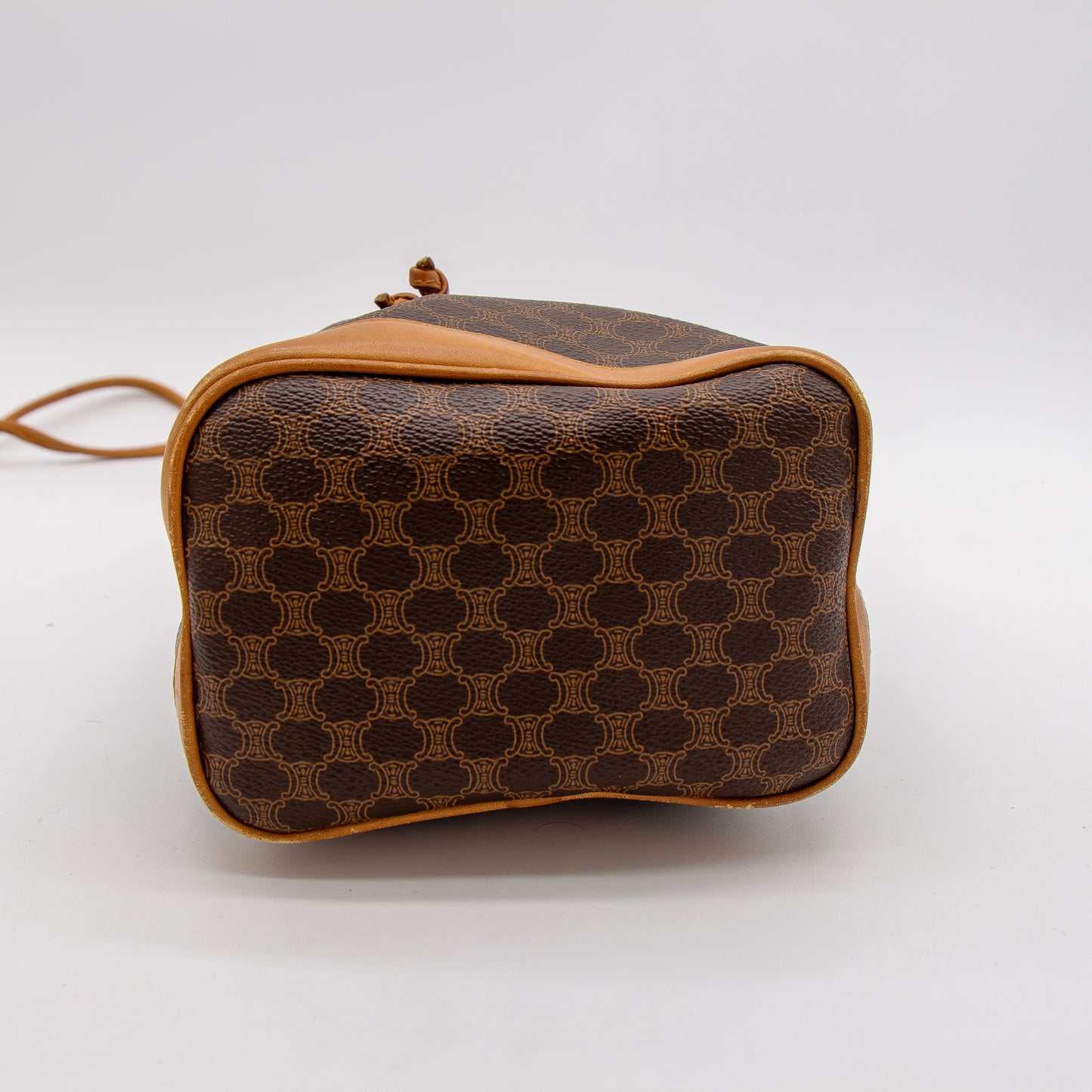 Céline – Sac seau Macadam