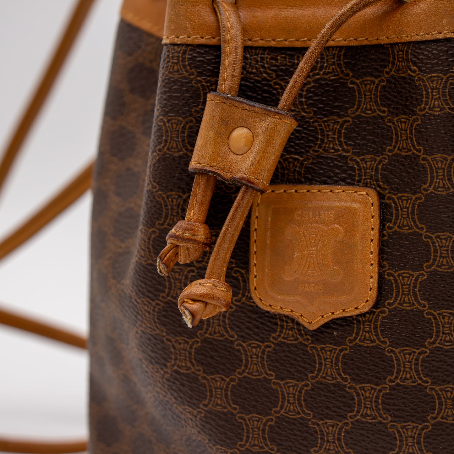 Céline – Sac seau Macadam