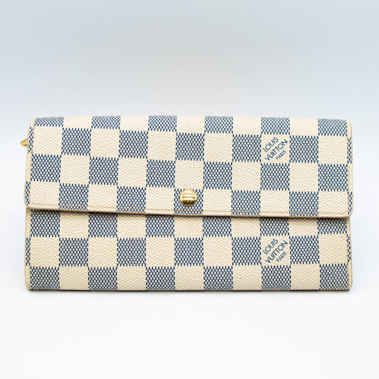 Louis Vuitton – Portefeuille Sarah Damier Azur