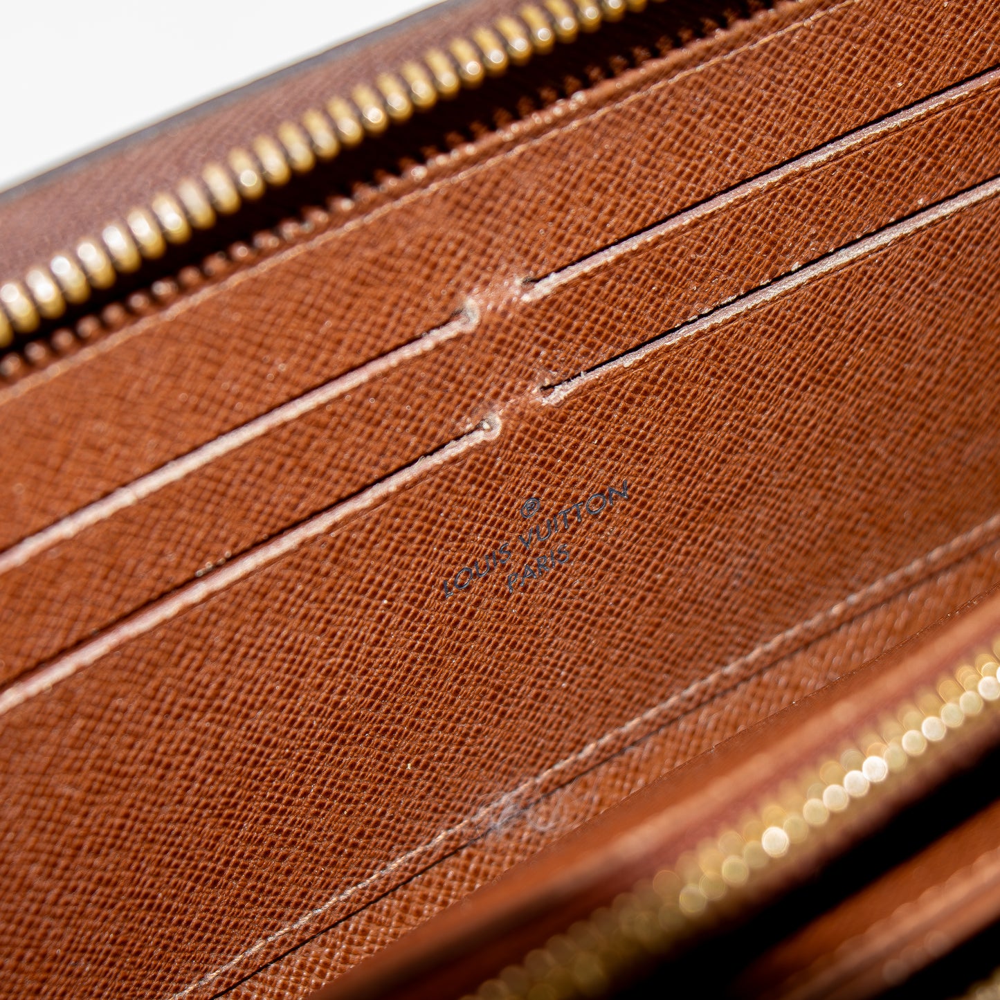 Louis Vuitton – Portefeuille Zippy Monogram