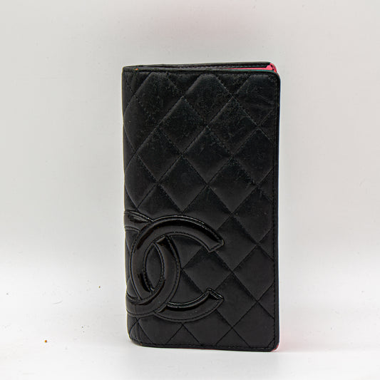 Chanel – Portefeuille long Cambon matelassé