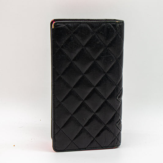 Chanel – Portefeuille long Cambon matelassé