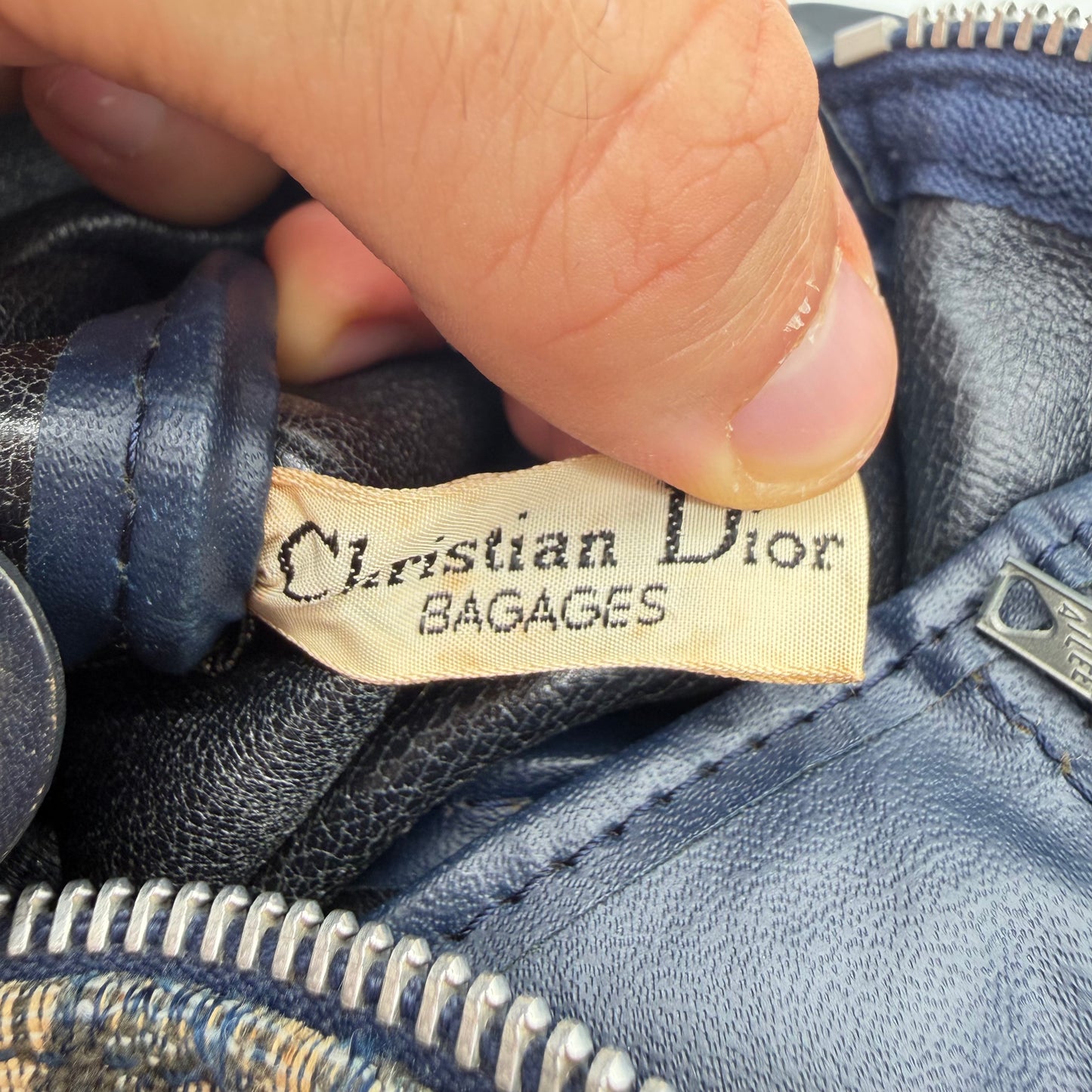 Dior Boston 30 – Toile monogram