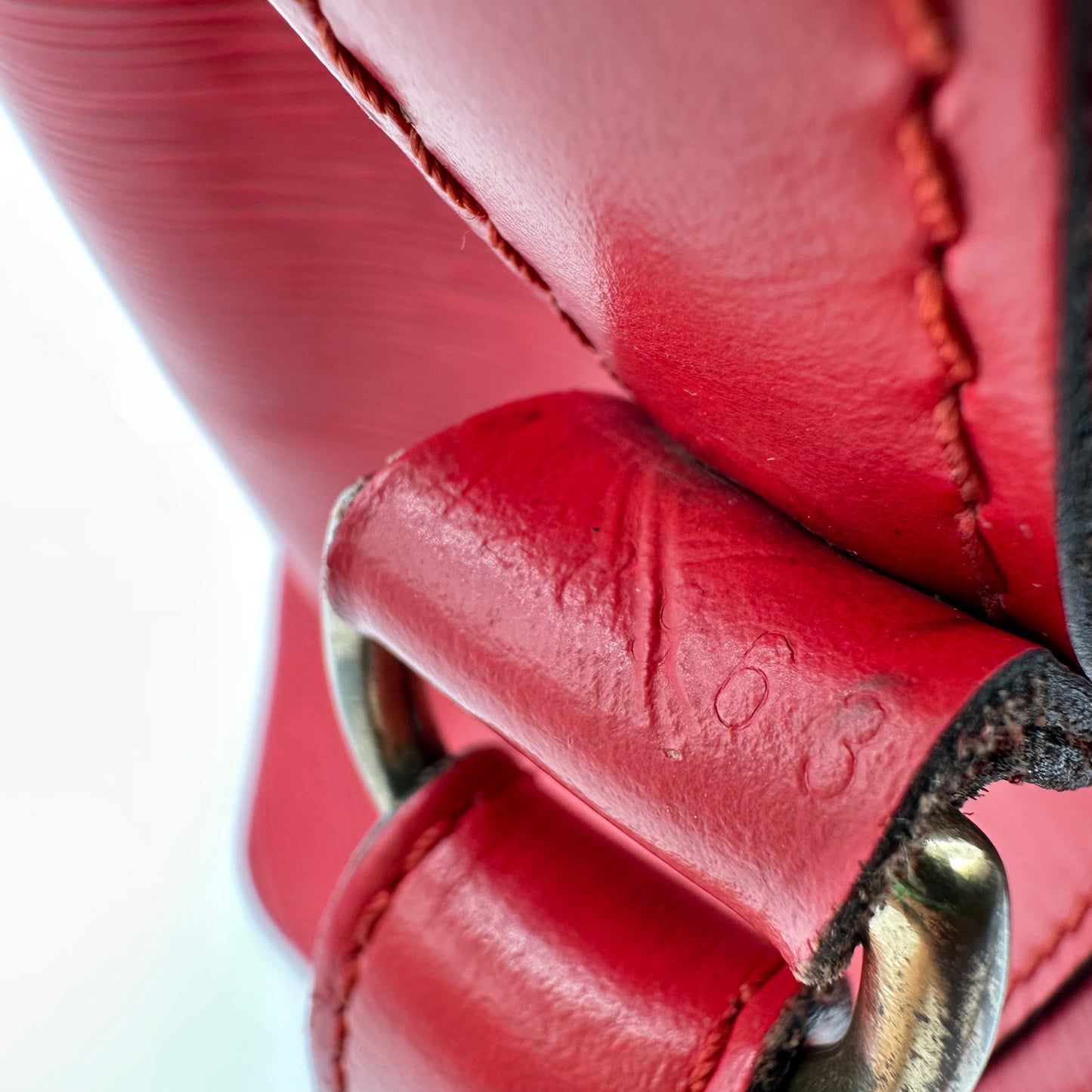Louis Vuitton – Petit Noé Épi Rouge