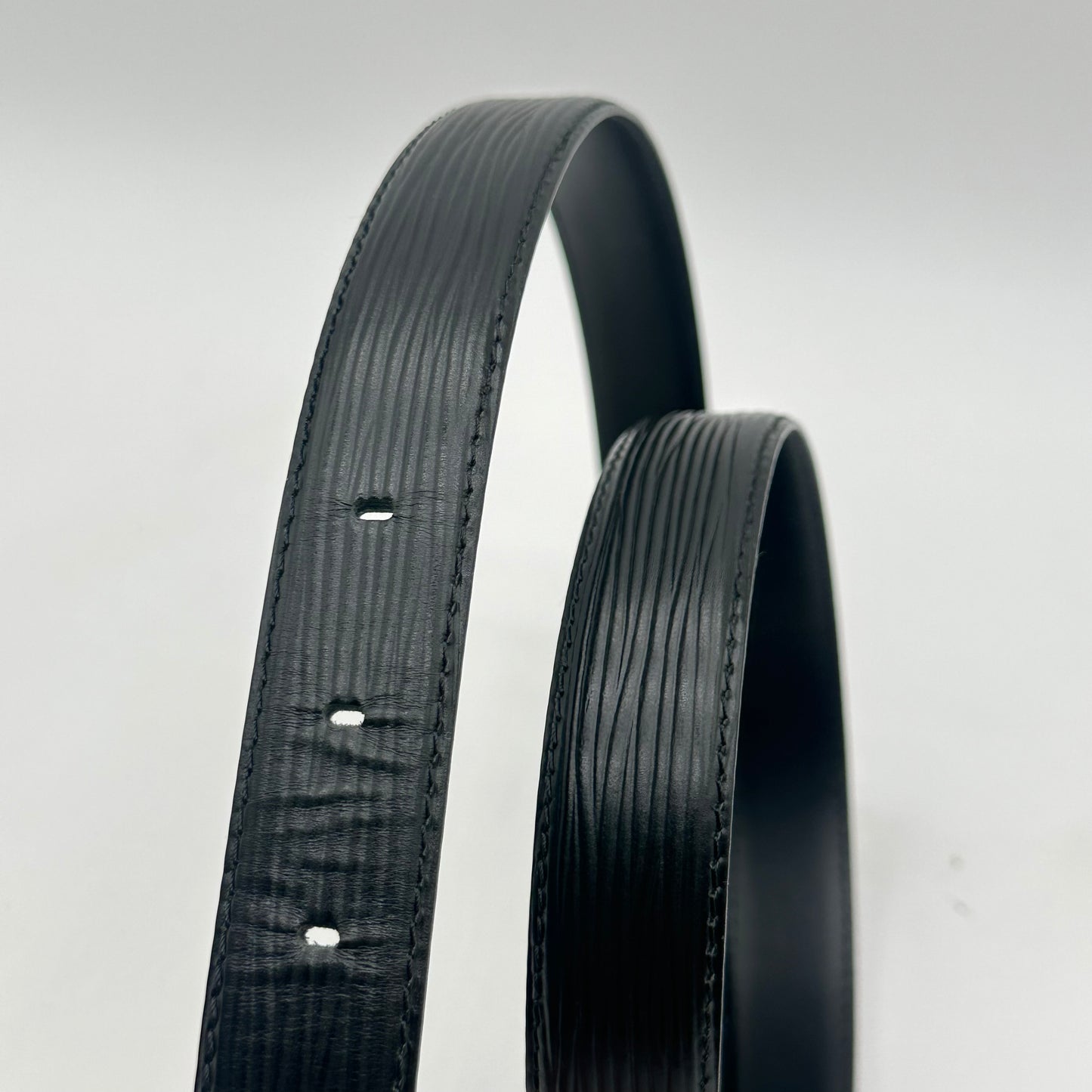 Louis Vuitton – Ceinture Timeless Épi Noir