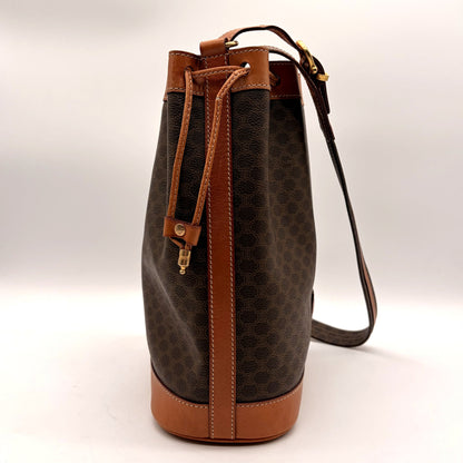Céline Sac Seau Toile Macadam - vue de côté