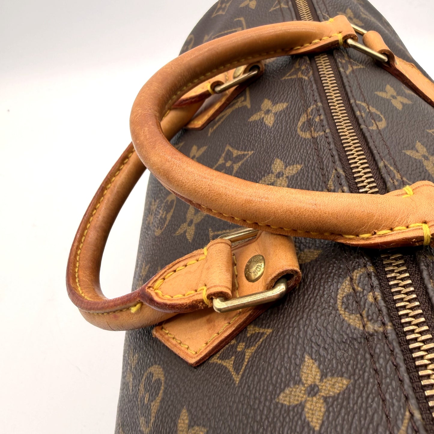 Louis Vuitton Speedy 35 Toile Monogram - détail anses cuir naturel patiné
