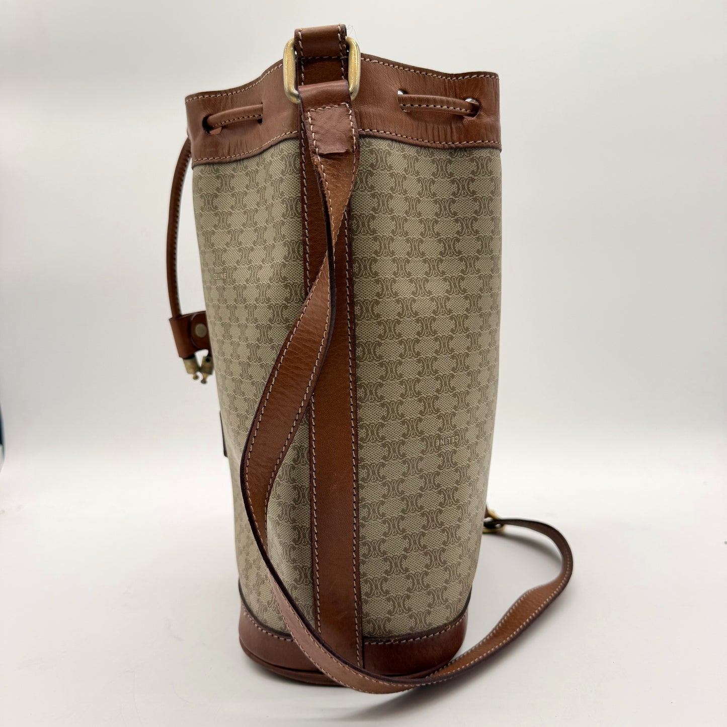 Céline sac seau Macadam blanc - côté bandoulière
