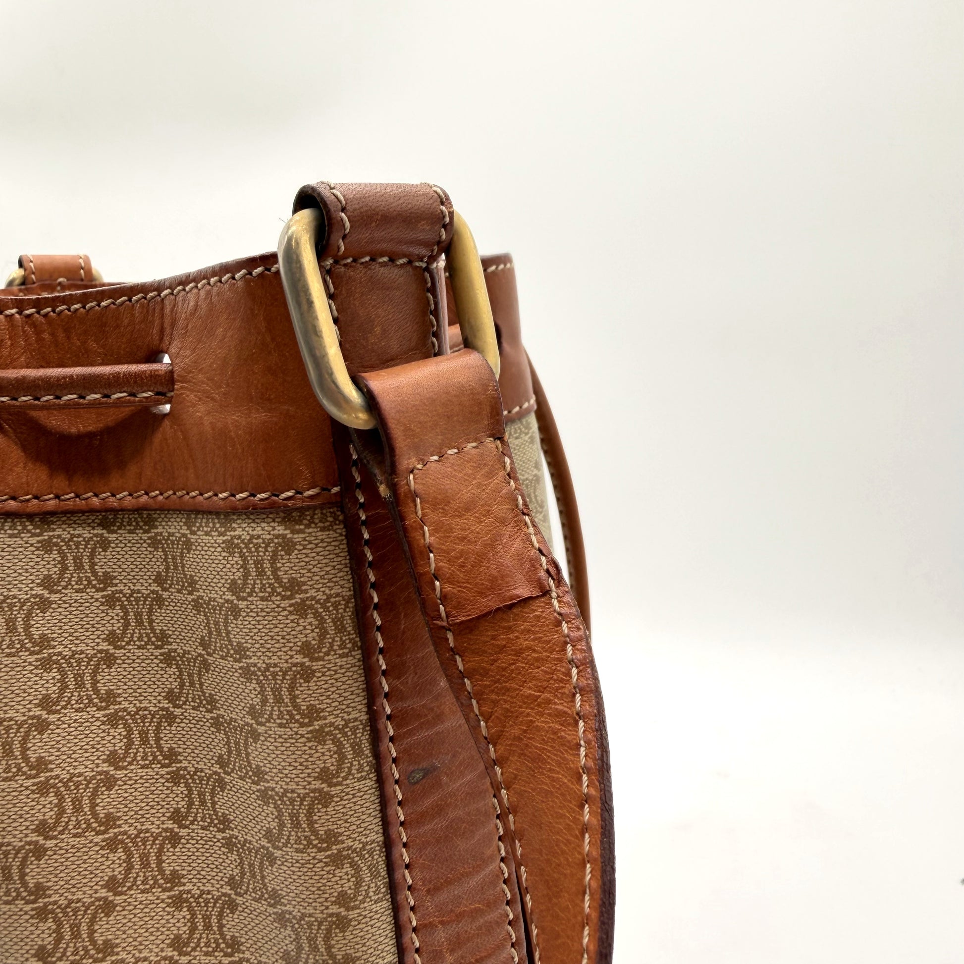 Céline sac seau Macadam blanc - attache bandoulière anneau laiton