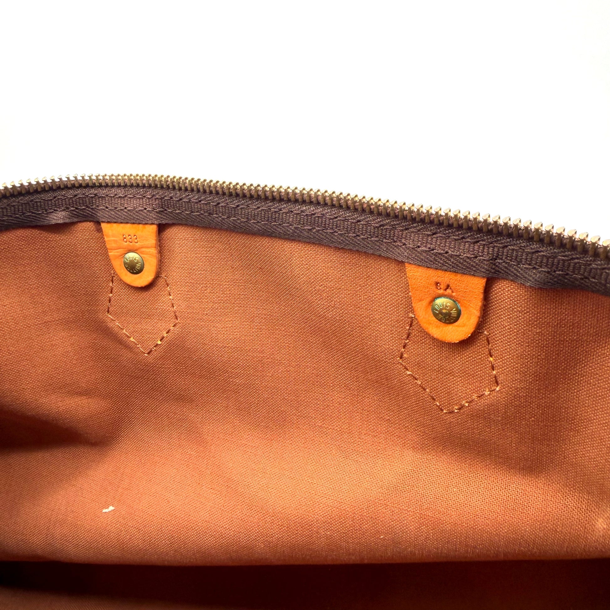 Louis Vuitton Speedy 40 - code date 833 SA fabriqué en France mars 1983