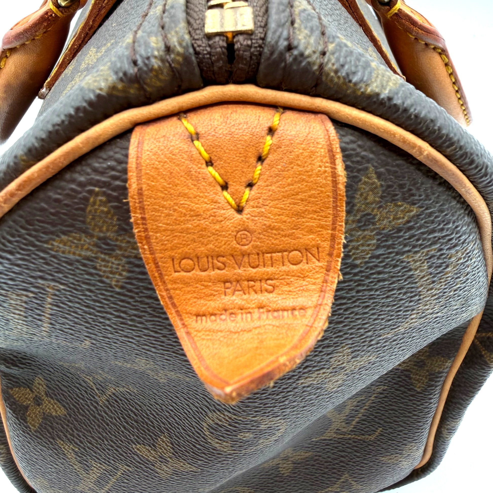 Louis Vuitton Speedy 25 - cachet Louis Vuitton Paris made in France sur cuir patiné